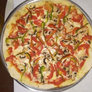 Pizza vegetariana familiar