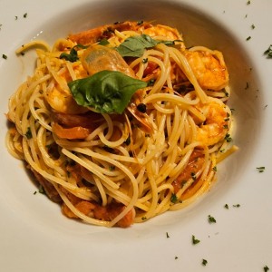 Aglio e Olio al Pomodoro fresco