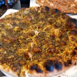 pizza libanesa