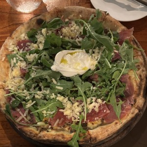 Pizza burrata