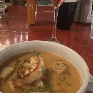 Bisque de camarones