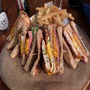 Club Sandwich Rustico