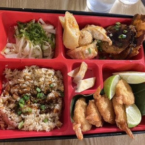 Bento Box - Ebi Tempura Set, el tempura de vegetales estaba espectacular