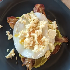 DESAYUNO - Tostada de Aguacate