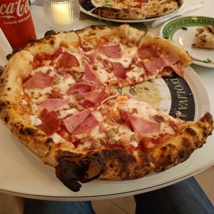 Pizza Cerbero 