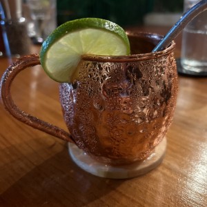Tripical moscow mule