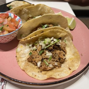 Tacos de Carnita