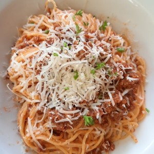 Spaguetti a la bolognesa