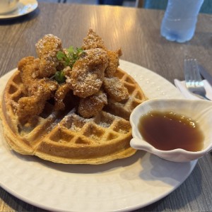 Chicken & waffles