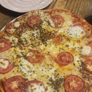 pizza burrata