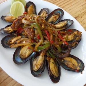 Mejillones con pulpo