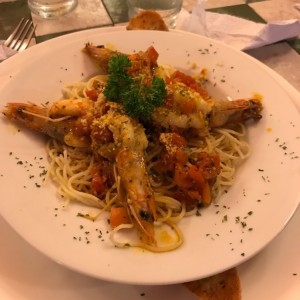 Spaguetti de Langostino al Pomodor