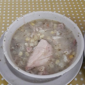 Sopa de pollo
