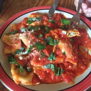 Spinach and ricotta ravioli with pomodoro sauce