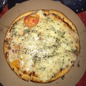 Pizza de quesos