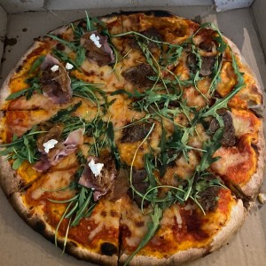Speciality Pizzas - Prosciutto