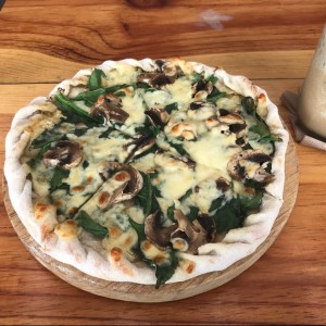 pizza blanca y verde