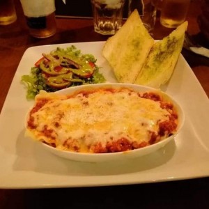 Lasagna con salsa bolognesa