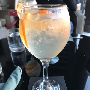 gin de naranja y pepita