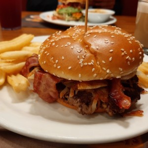 HAMBURGUESAS - Bacon Cheddar Burger
