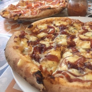 Pizzas Gourmet - Caramellato