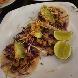 Tacos - Chicharrón de Pulpo
