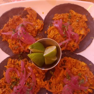 tacos cochinitapibil