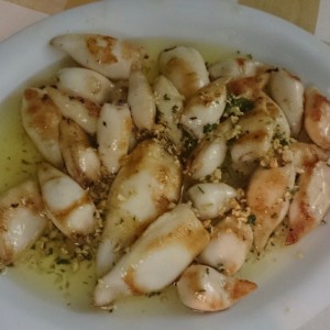 Squid in garlic sauce 