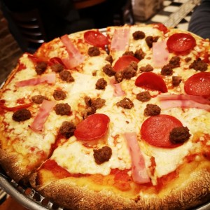 pizza cavernícola