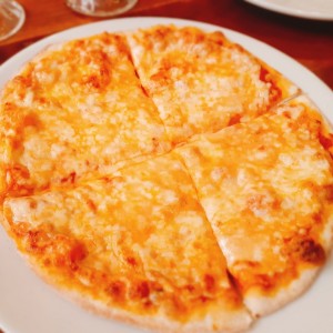 Pizzas Rusticas - 1 Ingrediente - Quattro Quesos