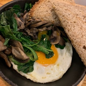 Desayunos - Skillet Egg