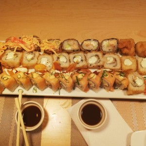 Sushi Rollos - Ebi Tempura Fill oferta de 3 rollos diferentes 