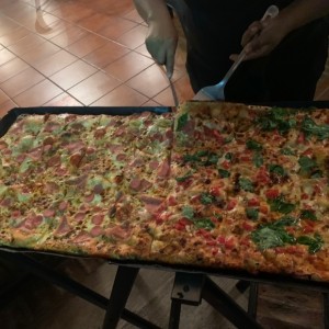 Pizza Enzo y Vegetariana