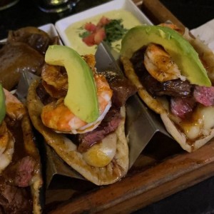 Tacos Chancol Mar & Tierra 