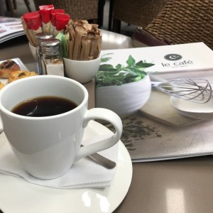 Cafe negro de desayuno