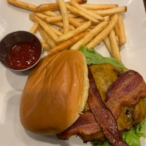 Lunch - Fridays Burger