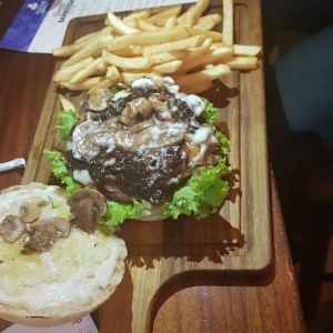 Burgers & Sandwiches - Mushroom Burger