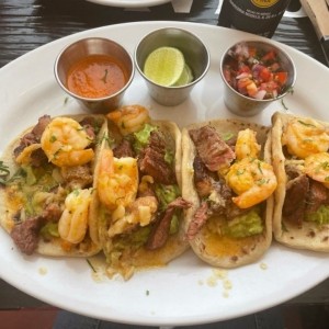 Tacos Mar y Tierra