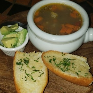 sopa de Pollo 