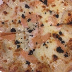 Pizza di Salmone