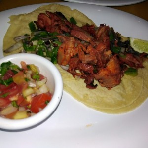 con hambre- tacos suaves al pastor