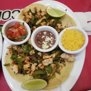 Tacos de pollo