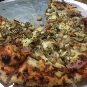 Pizza #13 jamon y hongos