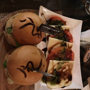 Ponchi Mini Burger Duo Black Angus