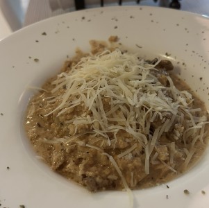 Risotto de Coliflor, Filete y aceite de trufa