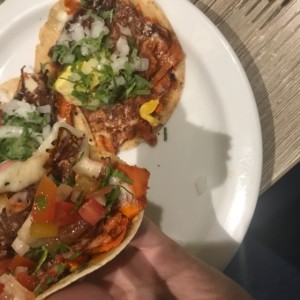 tacos al pastor