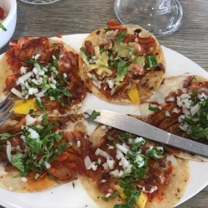 tacos al pastor