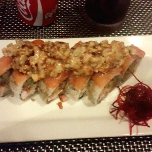 Tsugoi roll