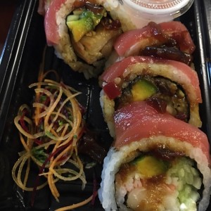 Rolls Especiales - Maguro especial