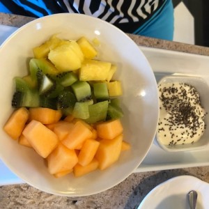 Frutas con yoghurt
